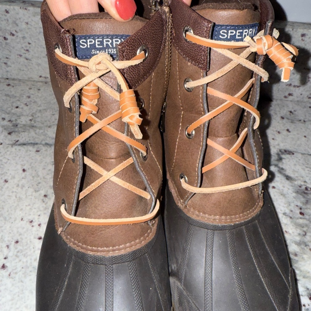 Sperry Women's Brown Winter Duck Boots